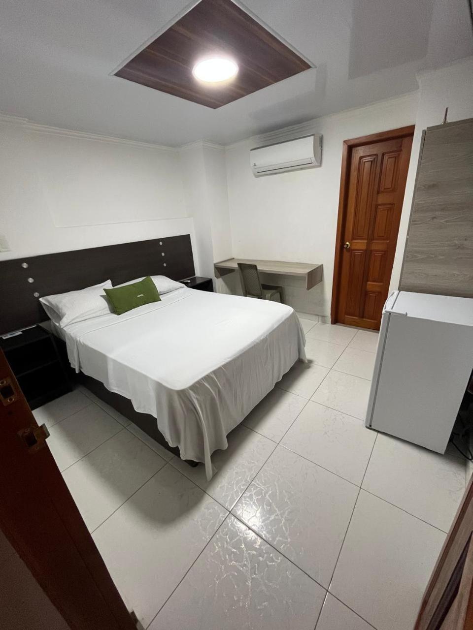 Ayenda Santos 1323 Barranquilla (Atlantico)
